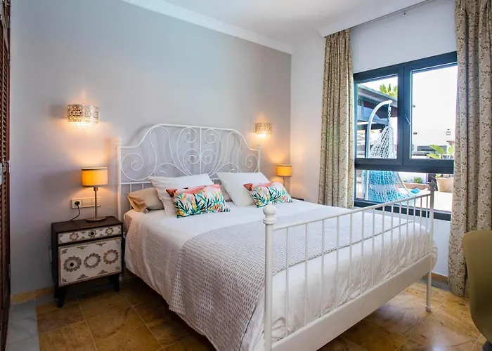 Domus Vulcani Lotus *