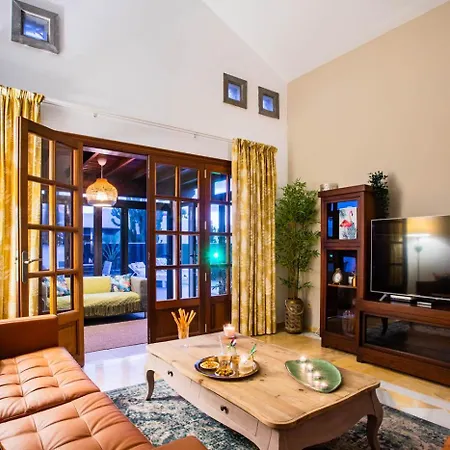 Vila Domus Vulcani Lotus *