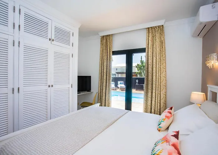 Vila Domus Vulcani Lotus