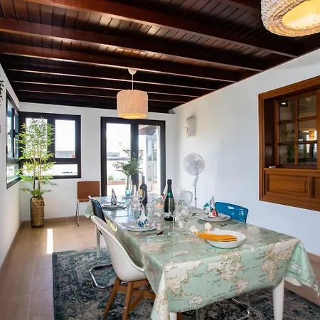 Domus Vulcani Lotus Villa *